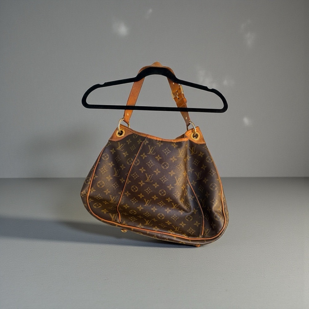 Louis Vuitton Monogram Brown and Tan Shoulder Bag - Picture 3 of 7